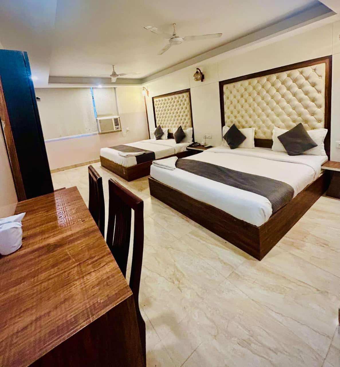 Hotel Airport City 뉴델리 외부 사진