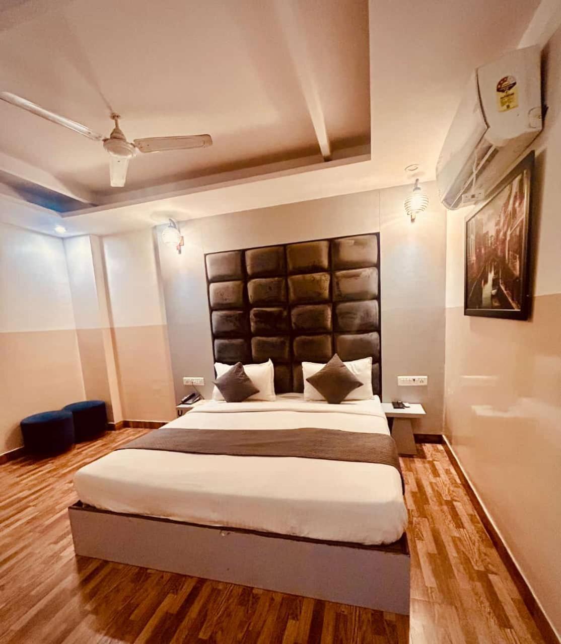 Hotel Airport City 뉴델리 외부 사진