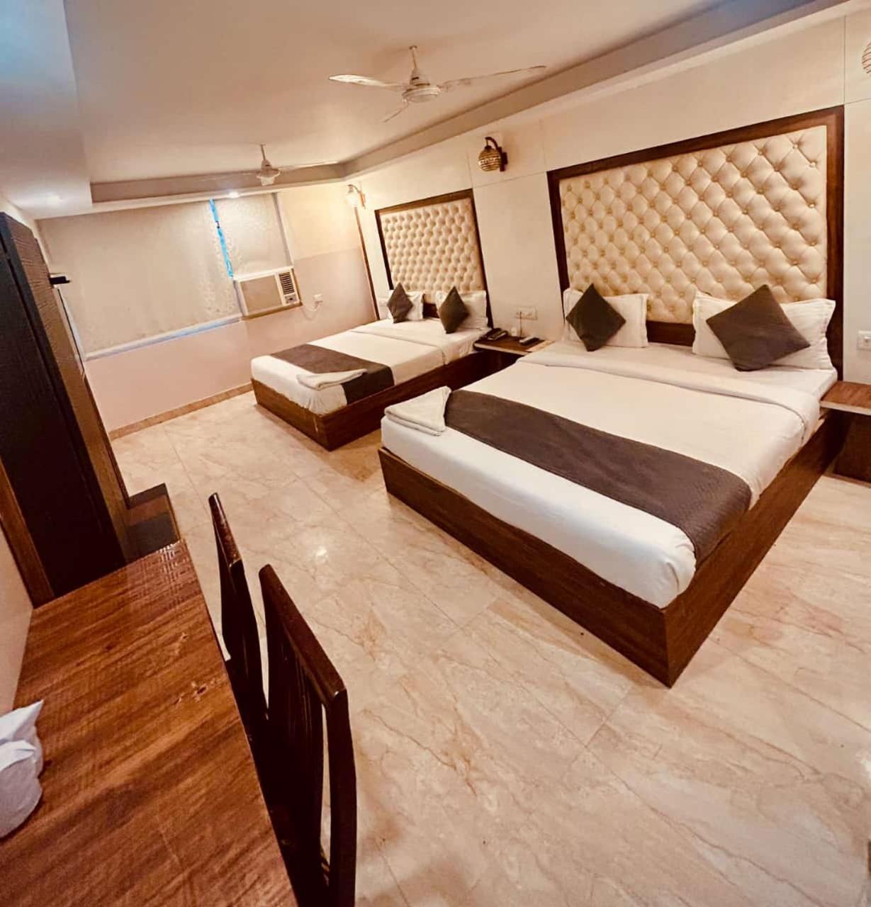 Hotel Airport City 뉴델리 외부 사진