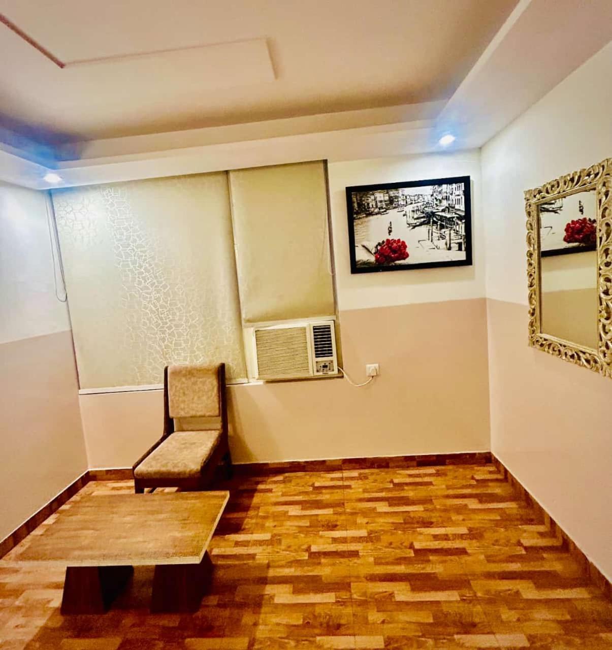 Hotel Airport City 뉴델리 외부 사진