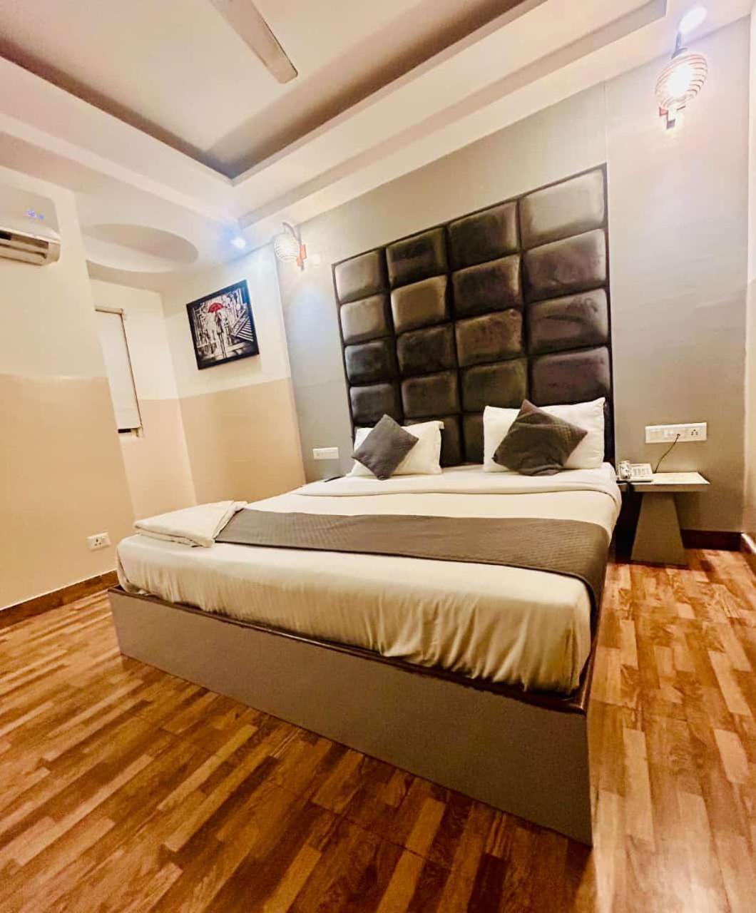 Hotel Airport City 뉴델리 외부 사진