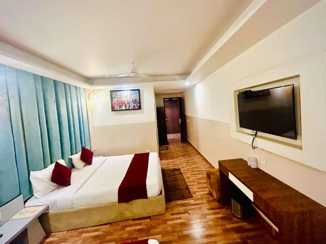 Hotel Airport City 뉴델리 외부 사진