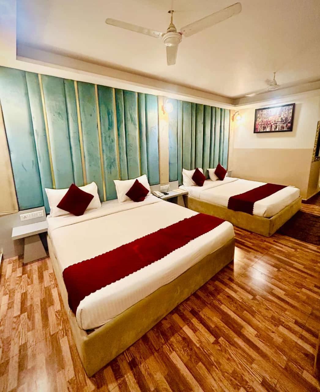 Hotel Airport City 뉴델리 외부 사진